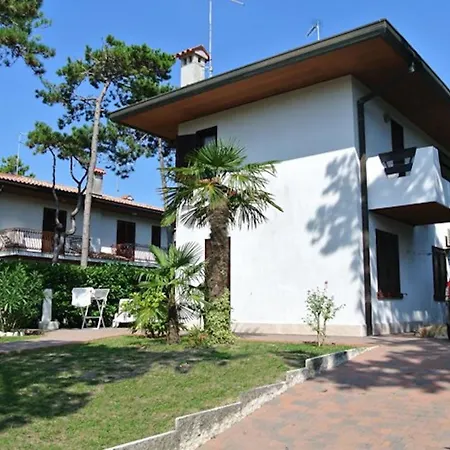 Townhouse With Private Fenced Garden * Bibione
