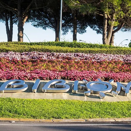 Townhouse With Private Fenced Garden * Bibione